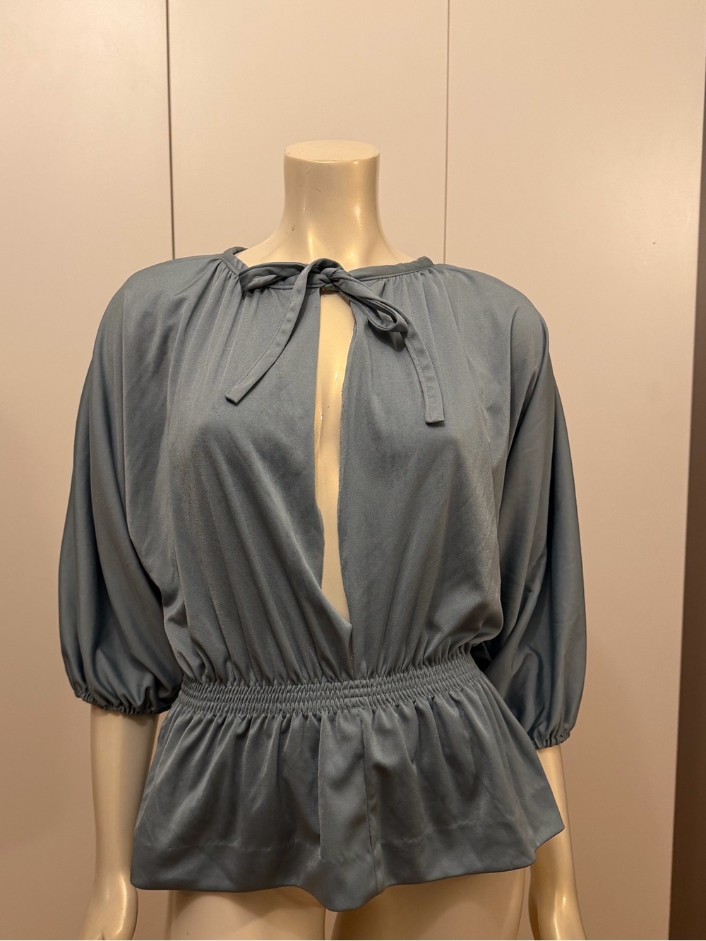 Women's mint fashion color Tie-Neck Peplum Sleep Top